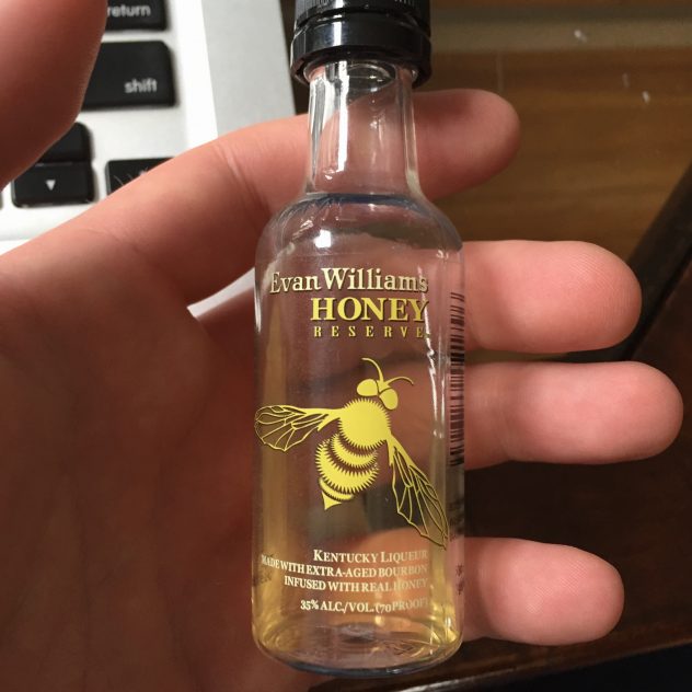 Review Evan Williams Honey Reserve Distilled Living